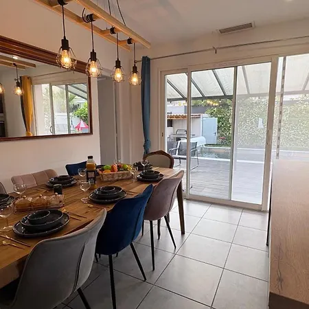 Prestige Piscine, Barbecue, Clim, Jardin Prosconciergerie * Cournonterral